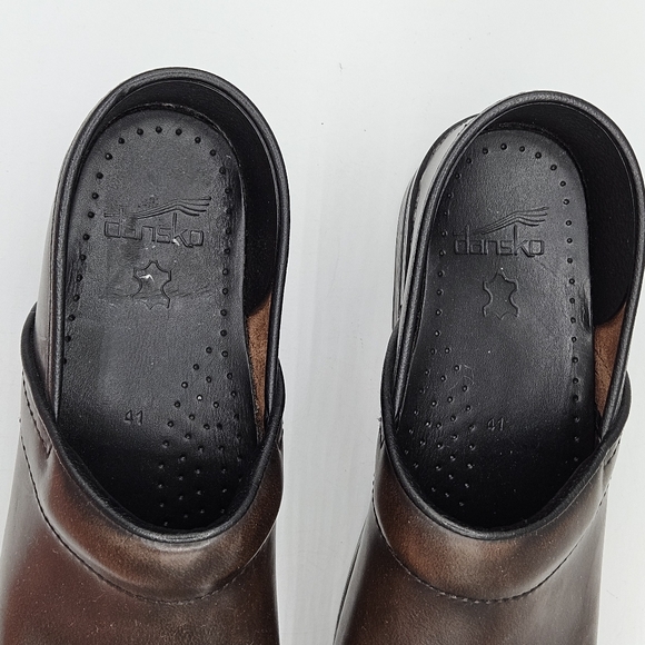 Dansko classic clog shoes size 41 US size 10.5 / 11 - Picture 10 of 16
